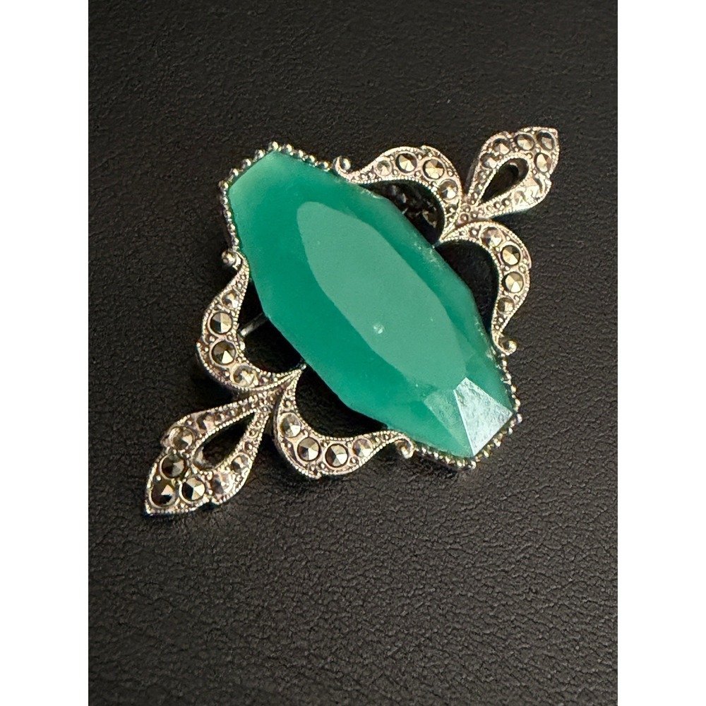 Vintage 1928 Rhinestone Brooch Art Deco Revival Green Silver Tone